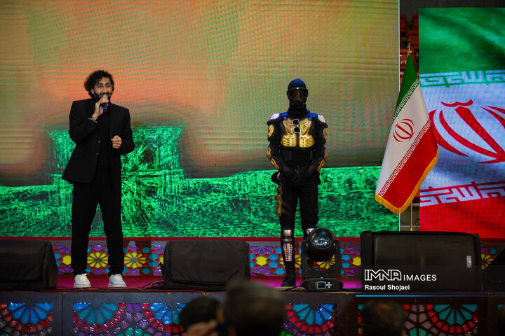 جشن دهه فجر خانواده اتوبوسرانی شهرداری اصفهان