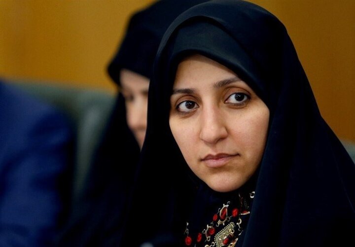 در دولت چهاردهم تلاش بر این بوده که زنان در فضاهای تصمیمگیری و مؤثر حضور داشته باشند