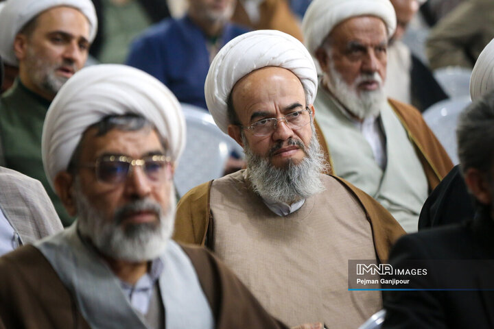 مجمع مبلغان ماه مبارک رمضان و ائمه جماعات اصفهان