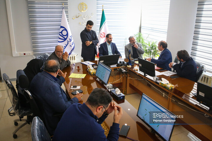 کمیته نظارتی شورای شهر اصفهان در منطقه 9 شهرداری