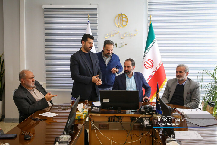 کمیته نظارتی شورای شهر اصفهان در منطقه 9 شهرداری