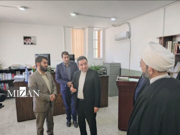 فرآیند صدور سند مسکن مهر و اراضی قولنامه‌ای فولادشهر تسریع می‌شود