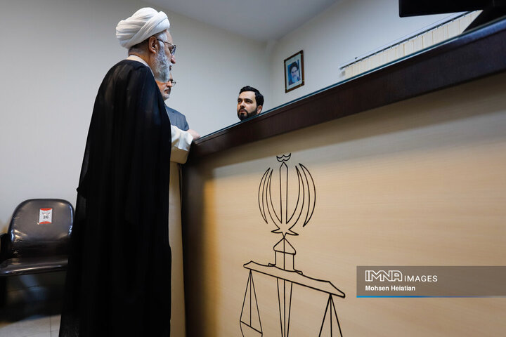 بازدید دادستان کل کشور از دادسرای عمومی و انقلاب شهید تولائی اصفهان