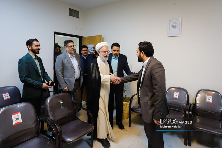 بازدید دادستان کل کشور از دادسرای عمومی و انقلاب شهید تولائی اصفهان