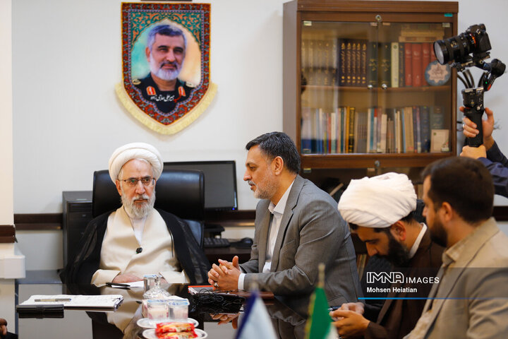 بازدید دادستان کل کشور از دادسرای عمومی و انقلاب شهید تولائی اصفهان