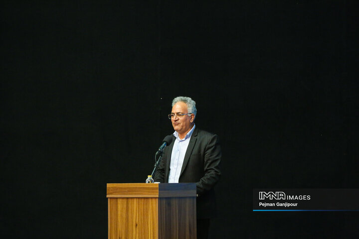 دیدار رئیس قوه قضائیه با گروه‌های مختلف مردم اصفهان