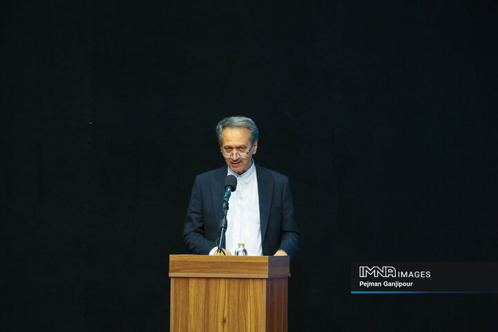 دیدار رئیس قوه قضائیه با گروه‌های مختلف مردم اصفهان