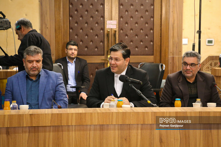 ۵۰ همت سرمایه کشور منتظر اراده ملی برای خط ۲ متروی اصفهان است