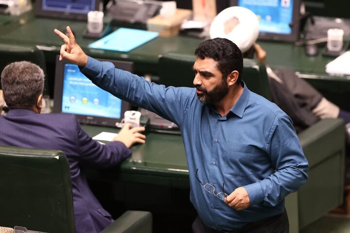 جمع درآمدهای مالیاتی چهارمحال‌وبختیاری کاهش پیدا کرد