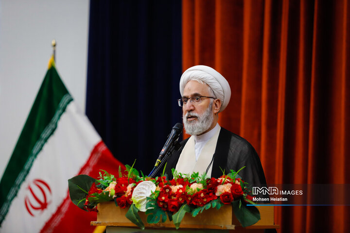 بازدید دادستان کل کشور از زندان مرکزی اصفهان