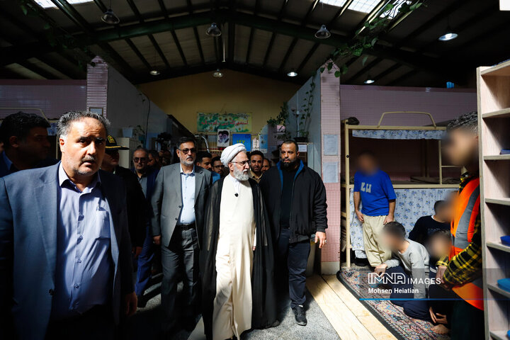 بازدید دادستان کل کشور از زندان مرکزی اصفهان