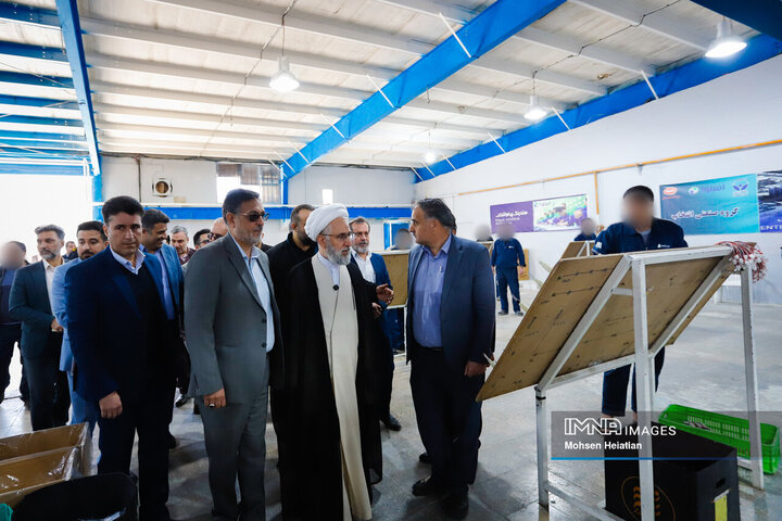 بازدید دادستان کل کشور از زندان مرکزی اصفهان