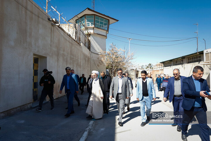بازدید دادستان کل کشور از زندان مرکزی اصفهان