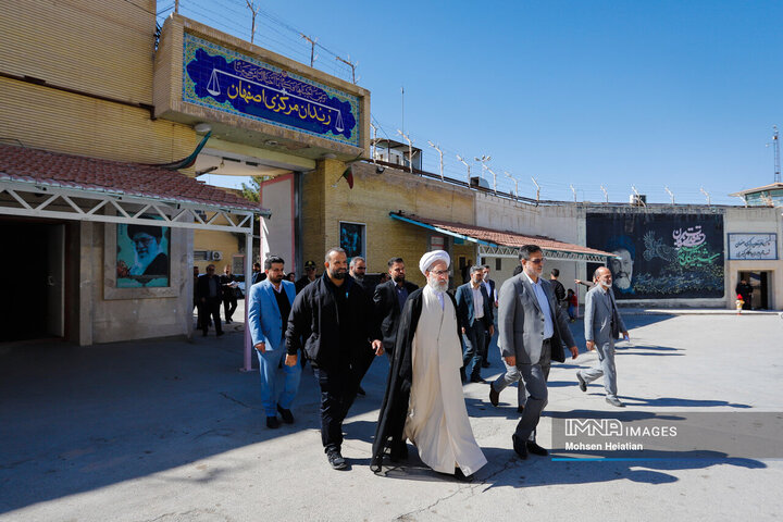 بازدید دادستان کل کشور از زندان مرکزی اصفهان
