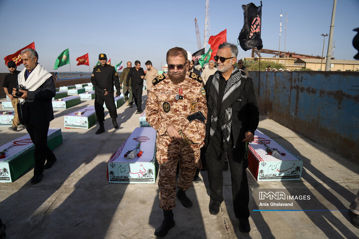 بعد از سال‌ها غربت، ۸۵ شهید بر دوش موج‌های اروند به خانه رسیدند