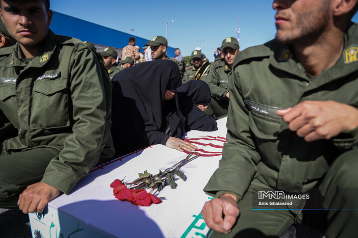 بعد از سال‌ها غربت، ۸۵ شهید بر دوش موج‌های اروند به خانه رسیدند