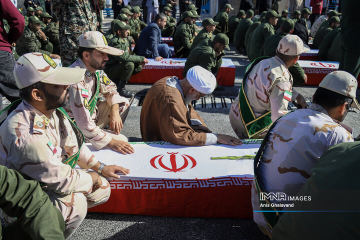 بعد از سال‌ها غربت، ۸۵ شهید بر دوش موج‌های اروند به خانه رسیدند