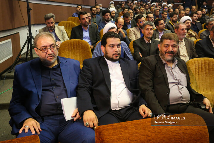 دیدار رئیس قوه قضائیه با کارکنان دستگاه قضائی استان اصفهان