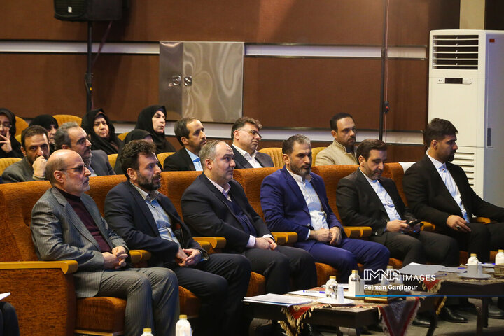 دیدار رئیس قوه قضائیه با کارکنان دستگاه قضائی استان اصفهان