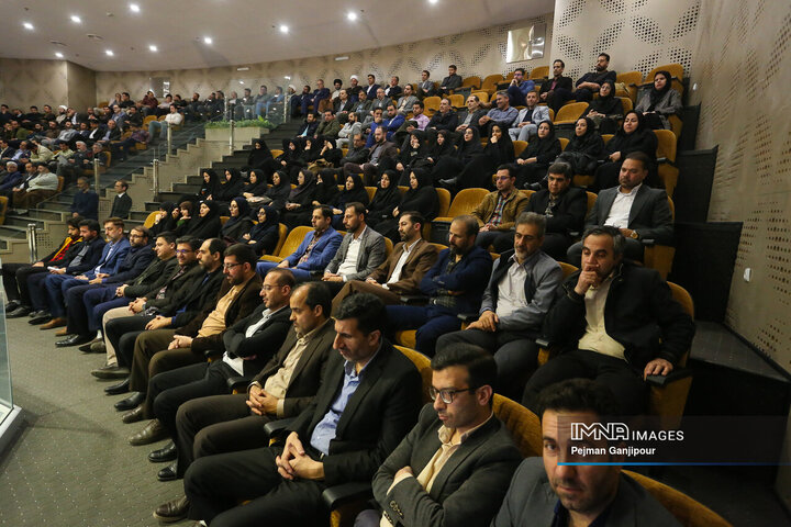 دیدار رئیس قوه قضائیه با کارکنان دستگاه قضائی استان اصفهان