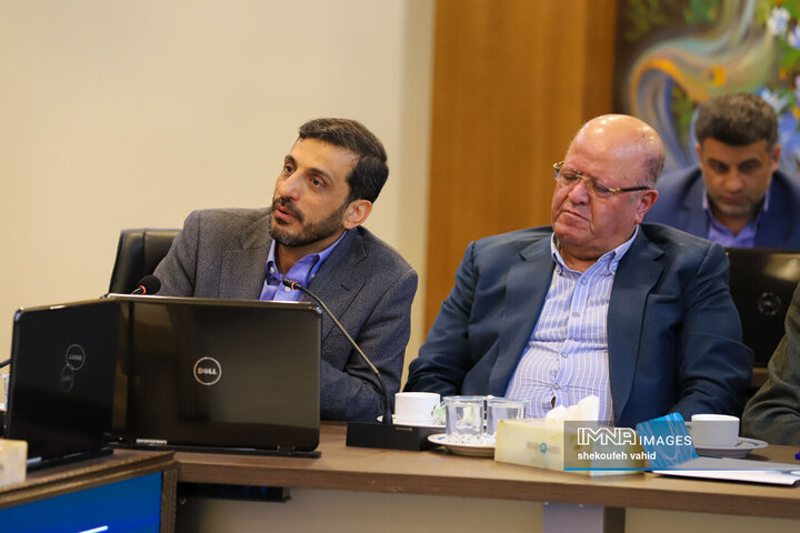 کارگروه بررسی مسائل فعالان اقتصادی، شرکت‌های دانش‌بنیان و شرکت‌های صنعتی استان اصفهان