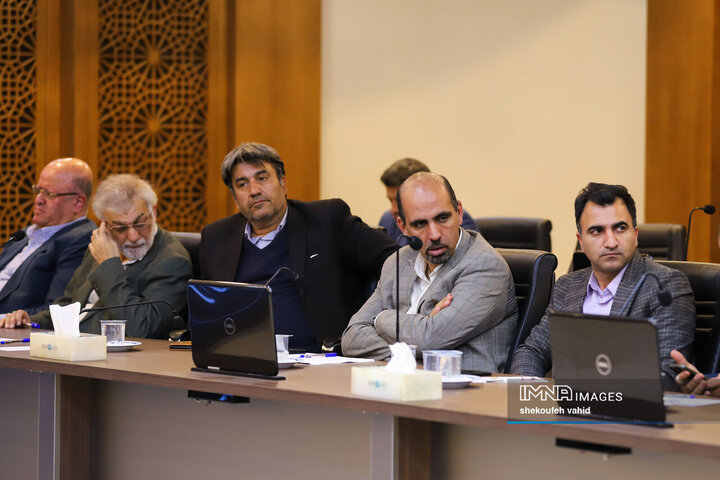 کارگروه بررسی مسائل فعالان اقتصادی، شرکت‌های دانش‌بنیان و شرکت‌های صنعتی استان اصفهان