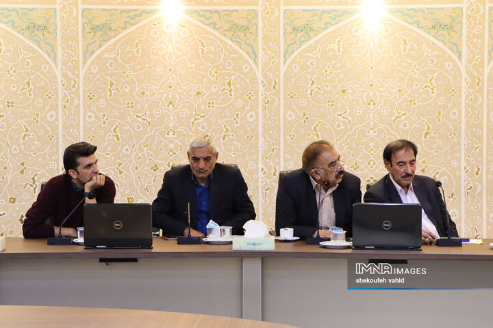 کارگروه بررسی مسائل فعالان اقتصادی، شرکت‌های دانش‌بنیان و شرکت‌های صنعتی استان اصفهان