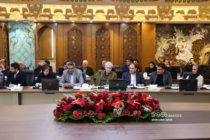 کارگروه بررسی مسائل فعالان اقتصادی، شرکت‌های دانش‌بنیان و شرکت‌های صنعتی استان اصفهان