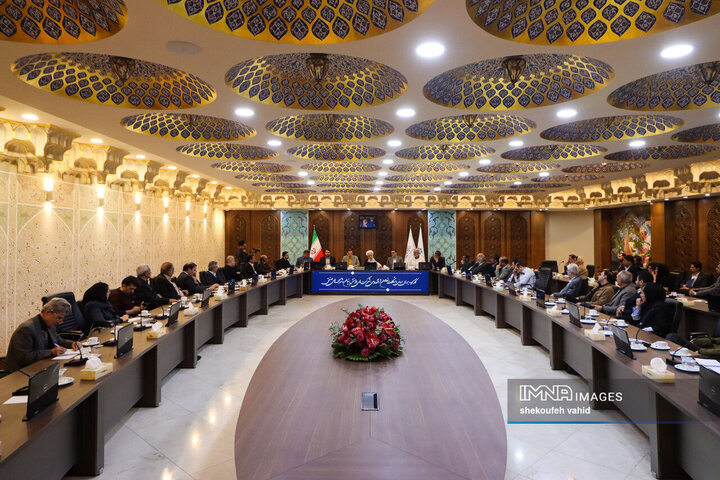 کارگروه بررسی مسائل فعالان اقتصادی، شرکت‌های دانش‌بنیان و شرکت‌های صنعتی استان اصفهان