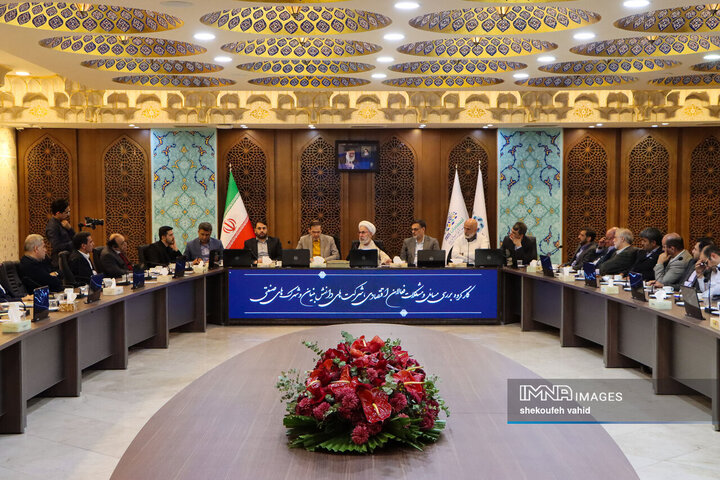 کارگروه بررسی مسائل فعالان اقتصادی، شرکت‌های دانش‌بنیان و شرکت‌های صنعتی استان اصفهان