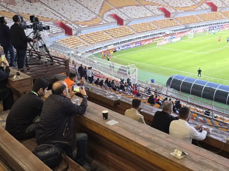 جریمه فولاد به دلیل حضور تماشاگر در ورزشگاه + عکس