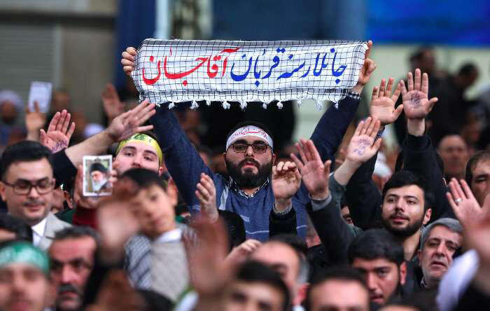 «از دیدار تا خاطره»؛ روایتی از دیدارهای ماندگار دانشجویان با رهبر شهید انقلاب