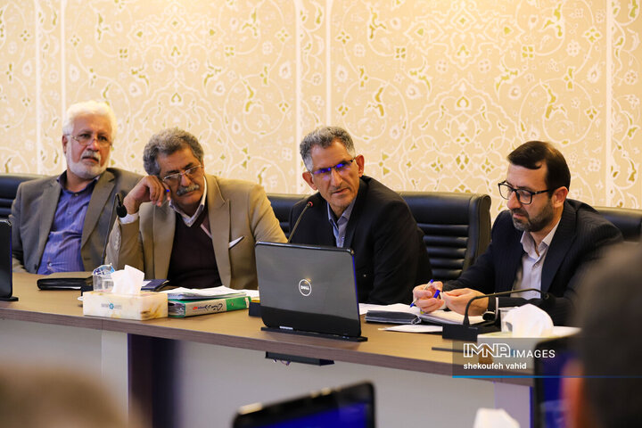 کارگروه بررسی مسائل و مشکلات حوزه آب و کشاورزی استان اصفهان