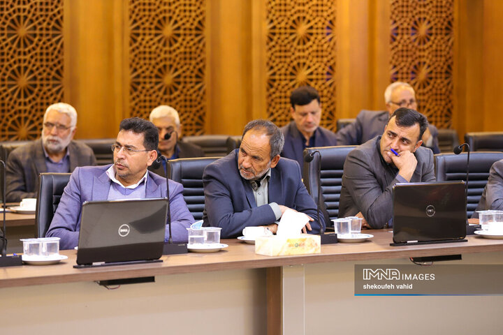 کارگروه بررسی مسائل و مشکلات حوزه آب و کشاورزی استان اصفهان