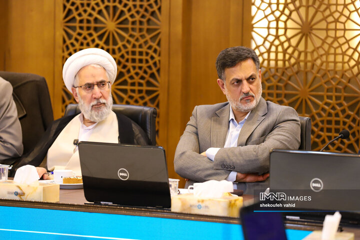 کارگروه بررسی مسائل و مشکلات حوزه آب و کشاورزی استان اصفهان