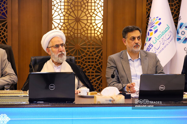 کارگروه بررسی مسائل و مشکلات حوزه آب و کشاورزی استان اصفهان