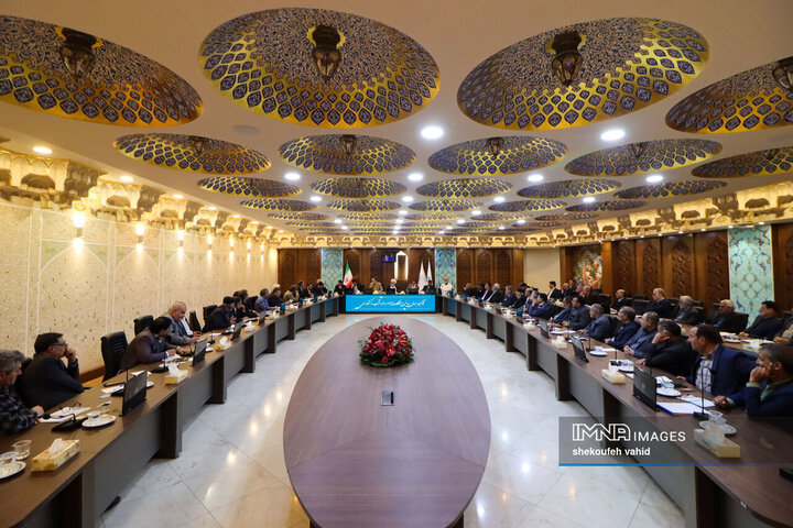 کارگروه بررسی مسائل و مشکلات حوزه آب و کشاورزی استان اصفهان