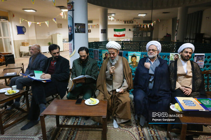 جلسه قرارگاه مسجد محوری منطقه 4 شهرداری اصفهان