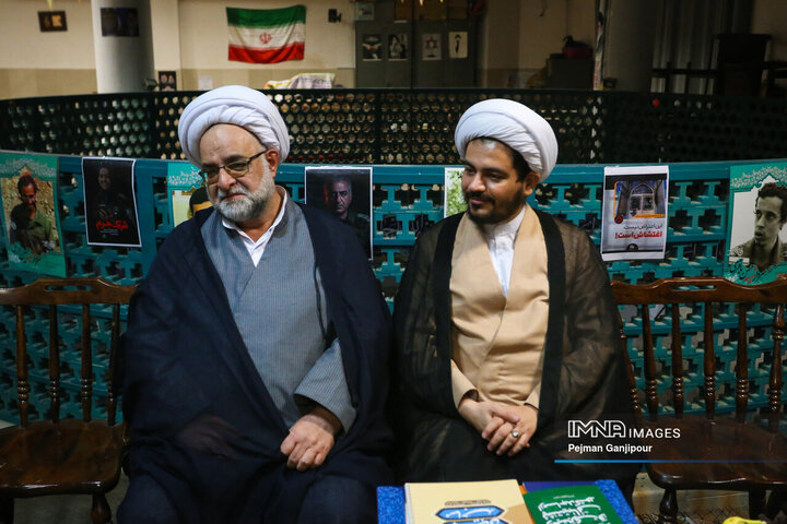 جلسه قرارگاه مسجد محوری منطقه 4 شهرداری اصفهان