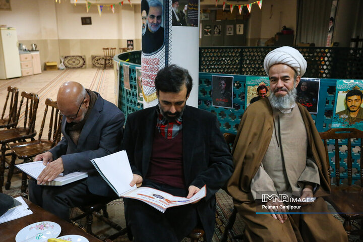 جلسه قرارگاه مسجد محوری منطقه 4 شهرداری اصفهان