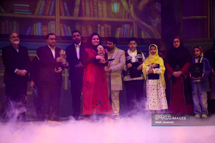 اختتامیه بیست‌وهفتمین جشنواره بین‌المللی قصه‌گویی