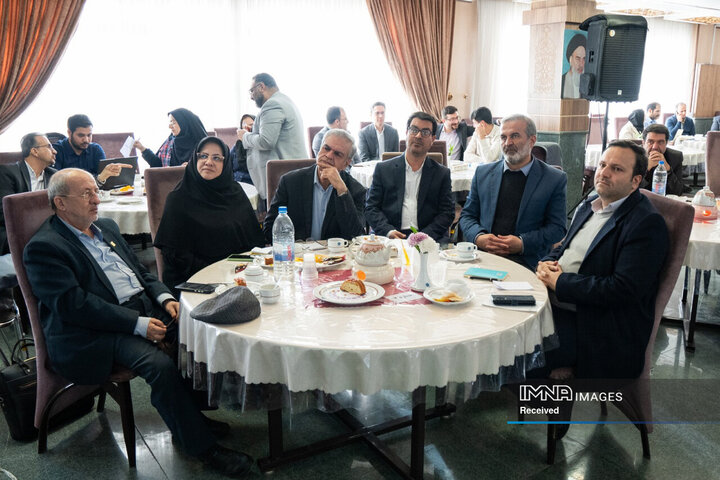 نشست هم‌اندیشی مدیریت شهری و پژوهشگران دانشگاه‌ها و مراکز پژوهشی اصفهان