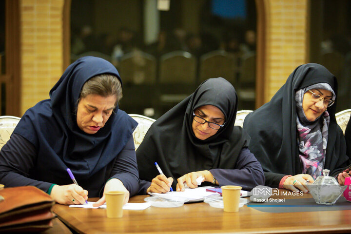 مدیرعامل سازمان سرمایه‌گذاری و مشارکت‌های مردمی شهرداری اصفهان