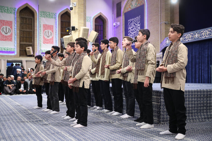 دیدار پرشور هزاران نفر از مردم تبریز و آذربایجان شرقی با رهبر انقلاب