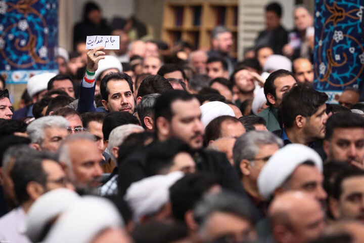 دیدار پرشور هزاران نفر از مردم تبریز و آذربایجان شرقی با رهبر انقلاب