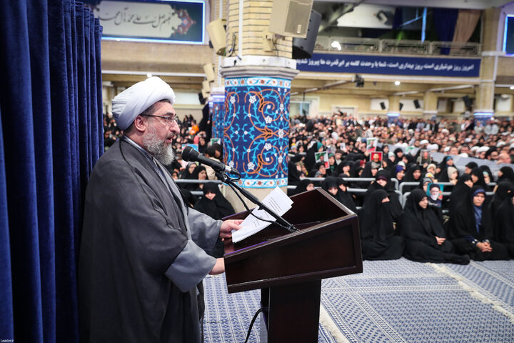 دیدار پرشور هزاران نفر از مردم تبریز و آذربایجان شرقی با رهبر انقلاب