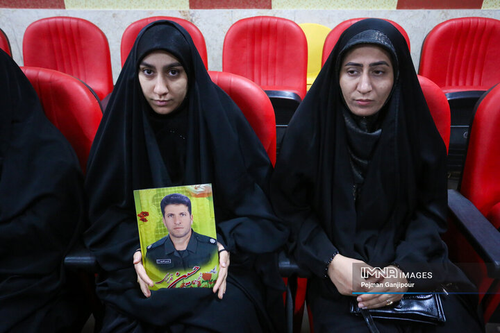 یادواره شهدای دانشجوی دانشگاه جامع علمی کاربردی اصفهان