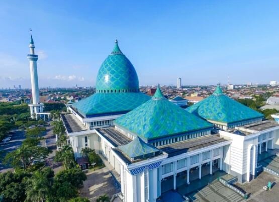 زیباترین مساجد در پرجمعیتترین کشور اسلامی +عکس