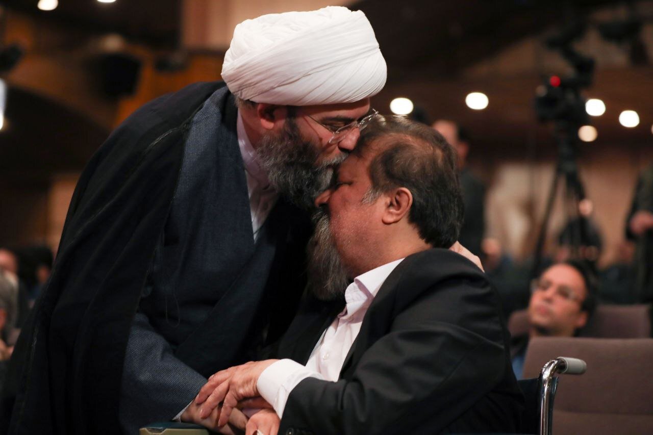 تجلیل از «کوروش زارعی» با هدیه رهبر انقلاب