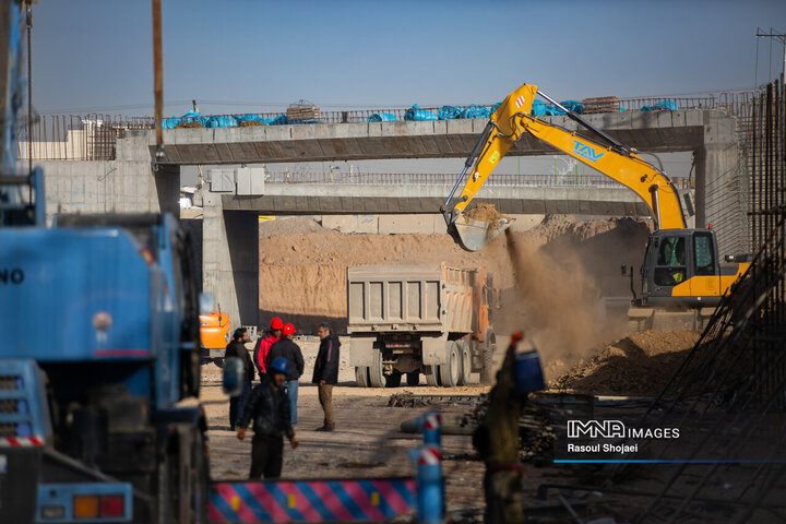 پروژه مجموعه تقاطع‌های غیرهمسطح شهید فخری‌زاده اصفهان